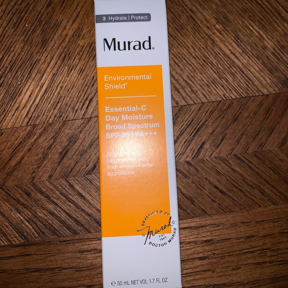 Murad Essential C Day Moisture spf 30